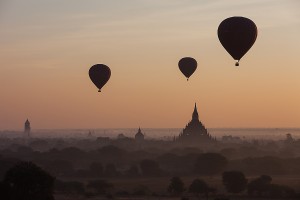 미얀마 바간 열기구